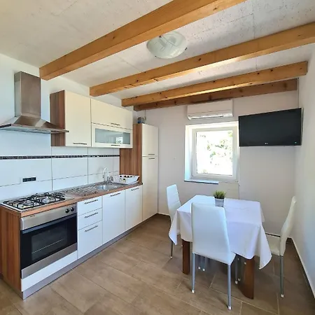 Sveti Ivan * Mošćenička Draga